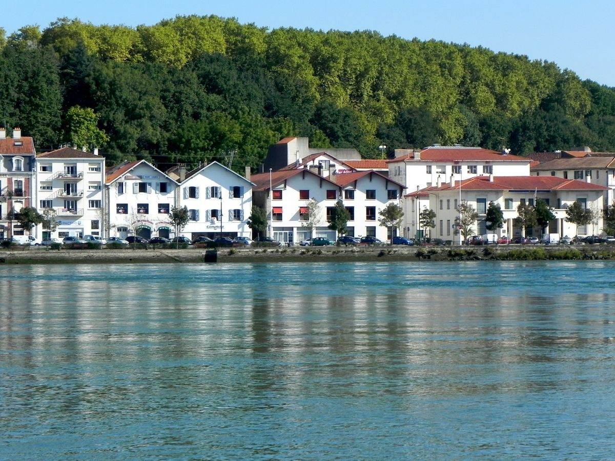 Hendaye, au cœur du Pays Basque — zone d'intervention Fixin